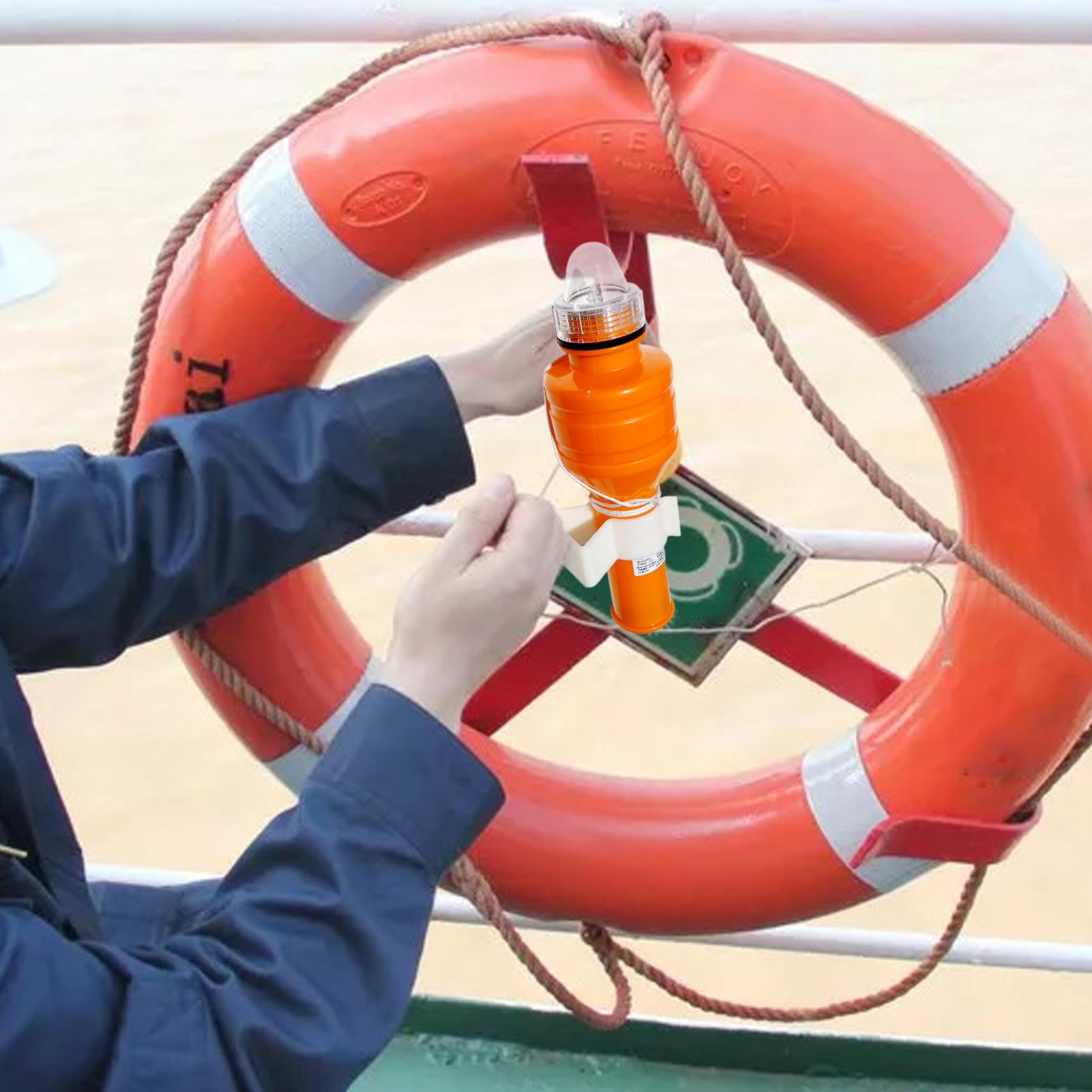 Lifebuoy LED Light Boat Flares - Fishing Kayak Sit On Top recension och pris